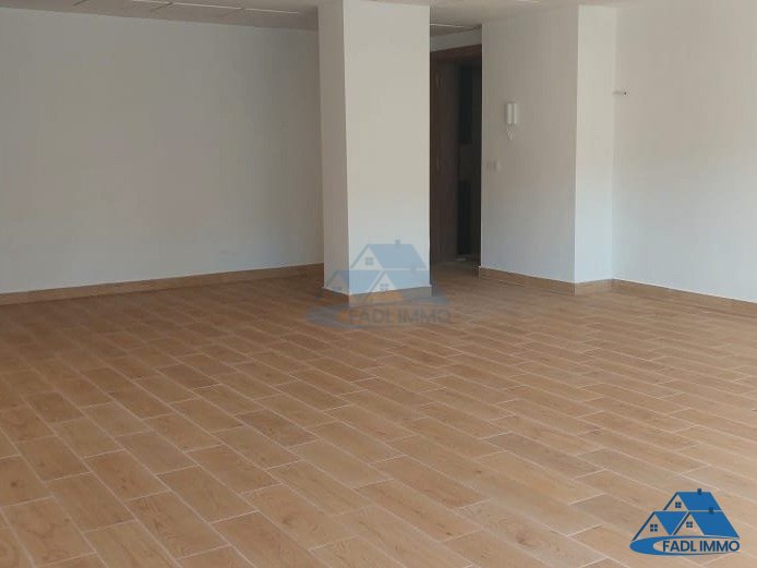 إيجار مكتبيْن جديدين 60 م2 شارع الحداد كينيترا - Photo 7