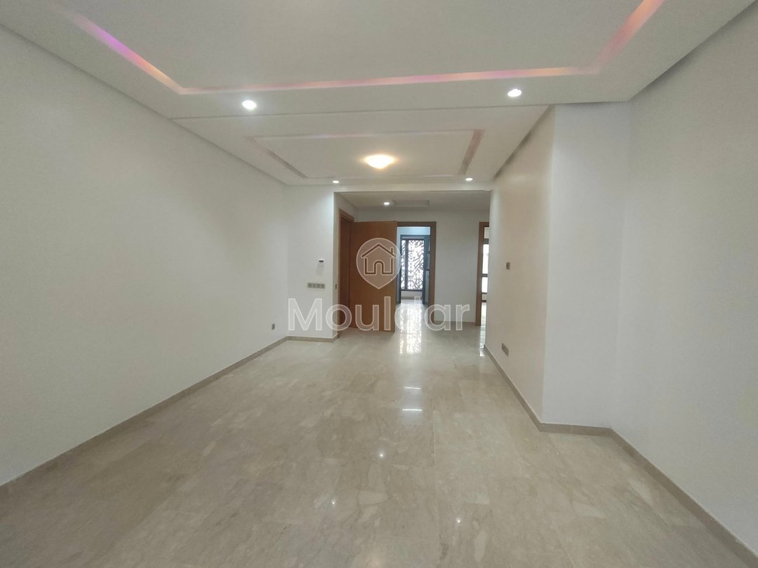 Schöne Wohnung zur Miete im Bourgogne-Viertel - Photo 2