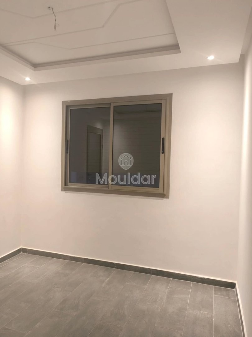 Zu vermietende Wohnung: Zwei Zimmer – Atemberaubende Aussicht auf Kenitra - Photo 2