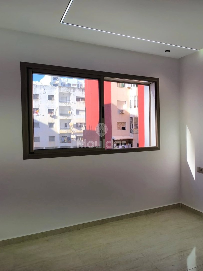 Apartment for sale in Kénitra: Modern space of 120m² - Photo 3