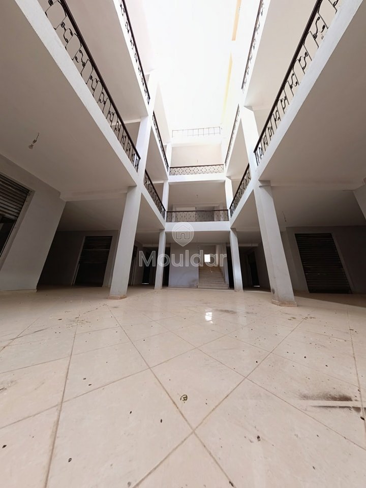 Unieke kans: Commercieel onroerend goed te koop in Ouarzazate - Photo 1