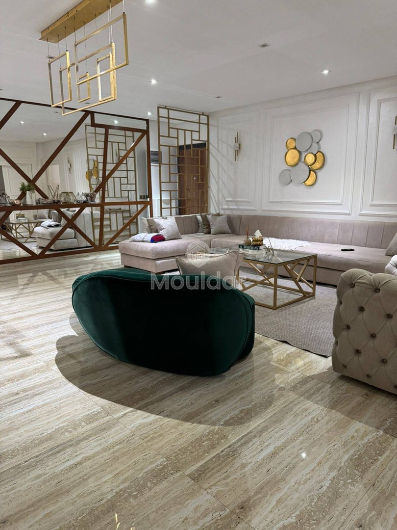 Casablanca'da 3 odalı güzel daire satılığa - 197 m² - Photo 2