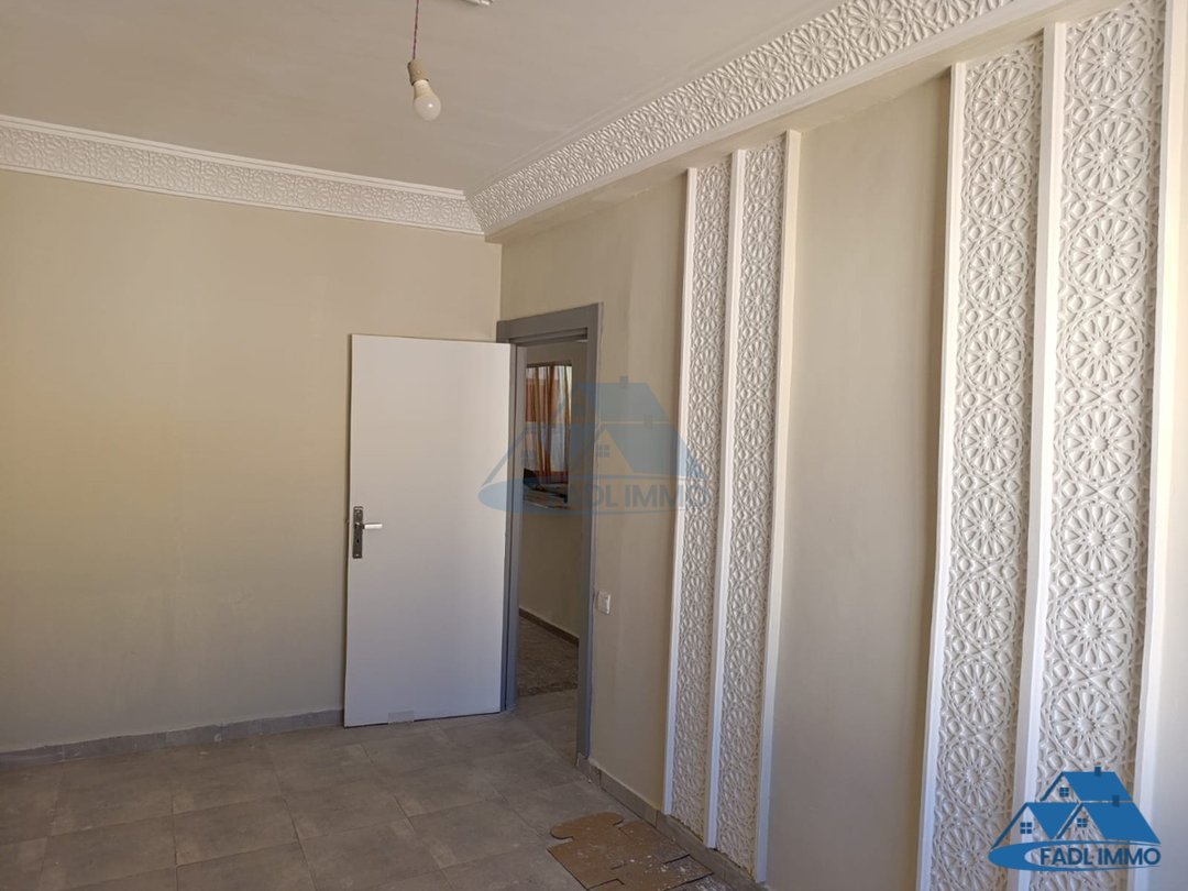 RENTAL APARTMENT FOR OFFICE USE IN THE CENTER OF TEMARA - Photo 1