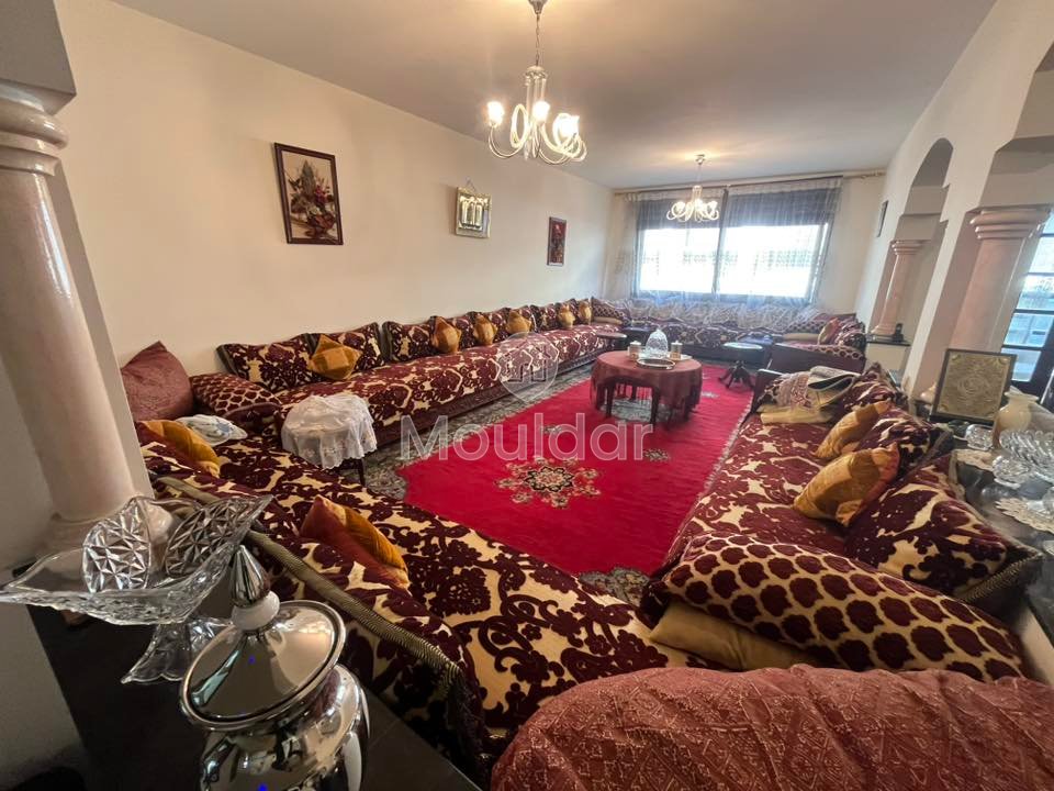 Large apartment to renovate in the Gauthier neighborhood - Photo 1