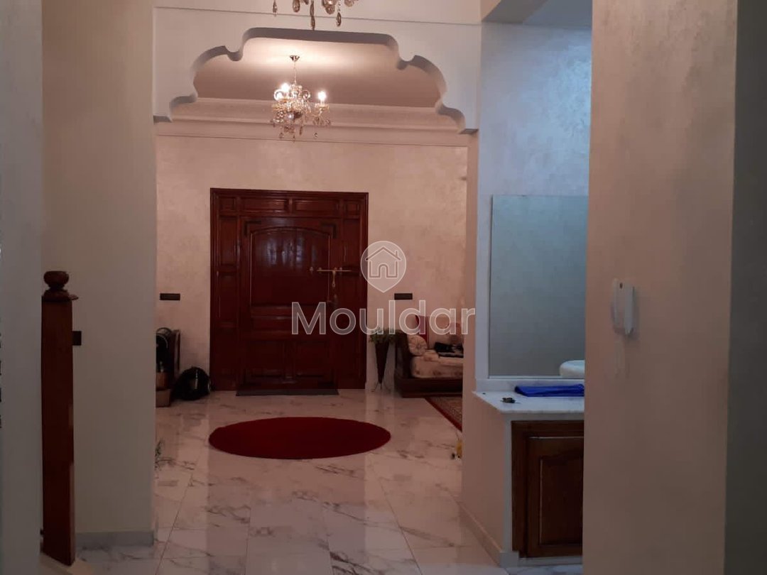 Vilă de lux de vânzare în Marrakech: 5 camere spațioase - Photo 23