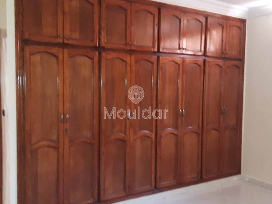 Vilă de lux de vânzare în Marrakech: 5 camere spațioase - Photo 18