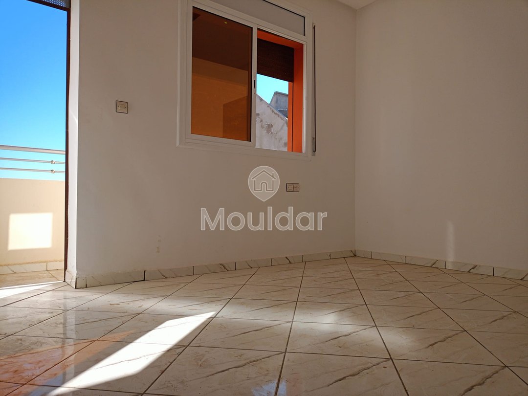 Apartment 80m² for sale in Ksar el-Kebir - 2 Bedrooms - Photo 1