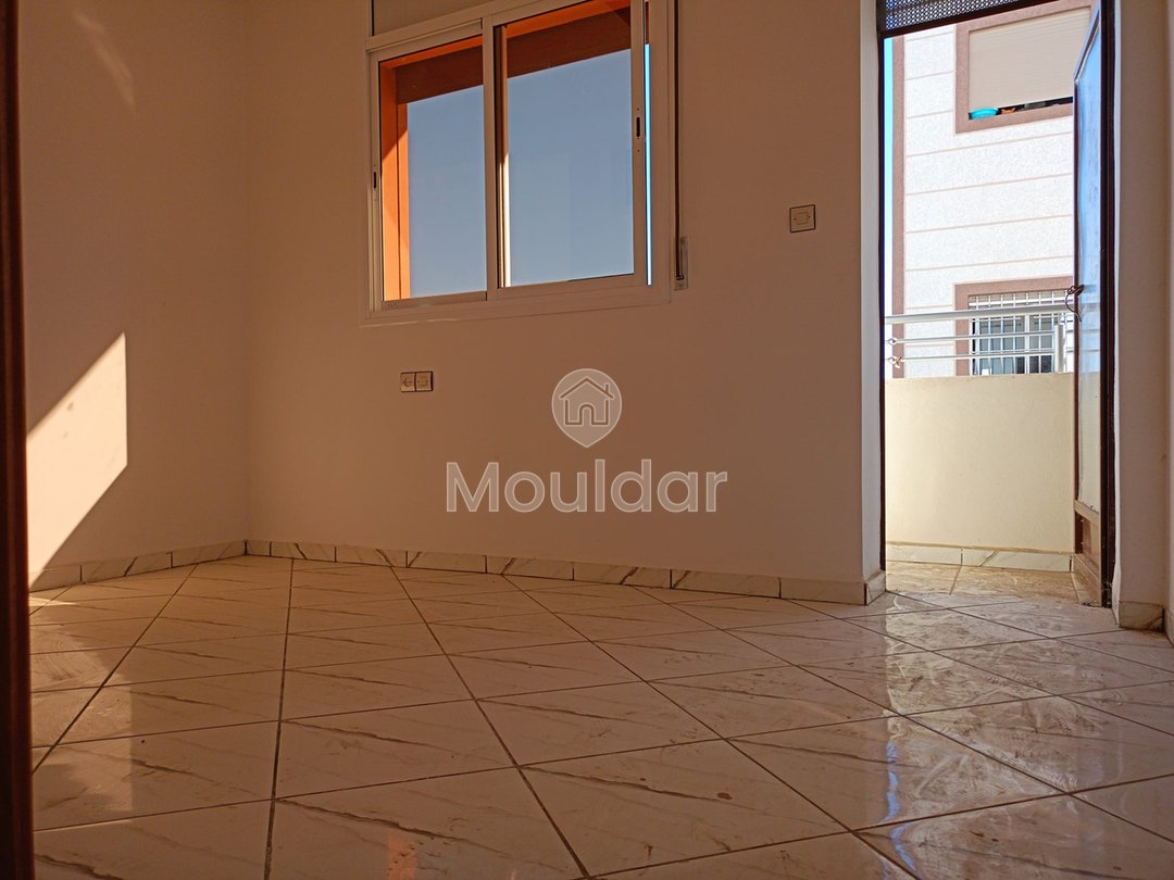 Apartment 80m² for sale in Ksar el-Kebir - 2 Bedrooms - Photo 3