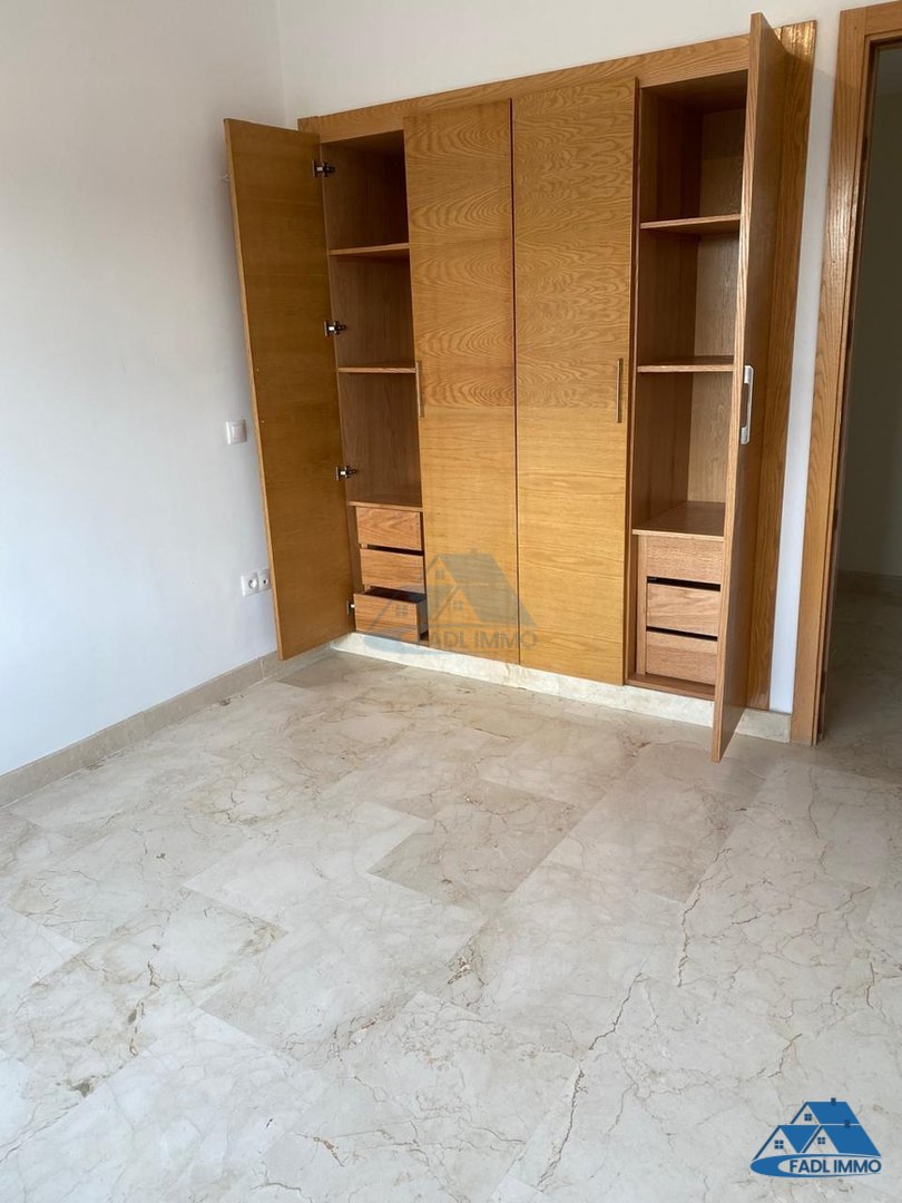SPACIOUS APARTMENT FOR RENT IN EL MENZEH - Photo 8