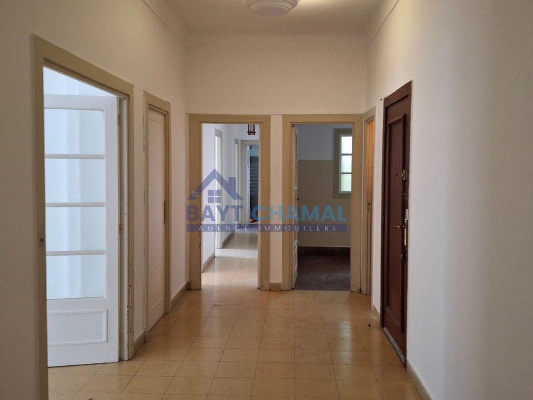 شقة 3 غرف نوم تطل على البحر للبيع في وسط طنجة - Photo 7