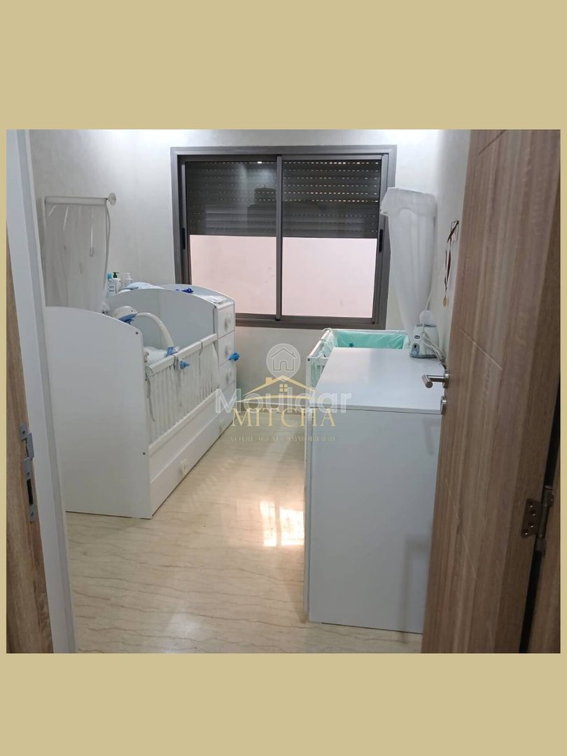 Charming Apartment for Sale: 2 Bedrooms in Roches Noires - Photo 7