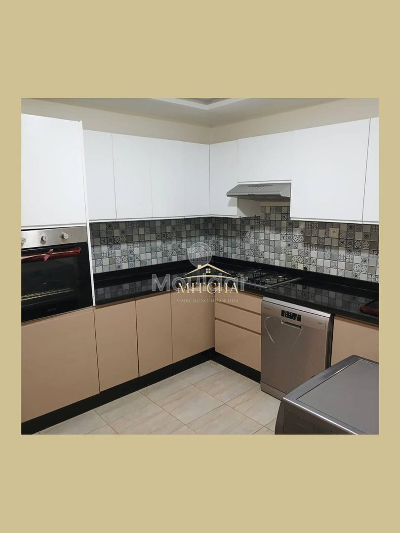 Charming Apartment for Sale: 2 Bedrooms in Roches Noires - Photo 6