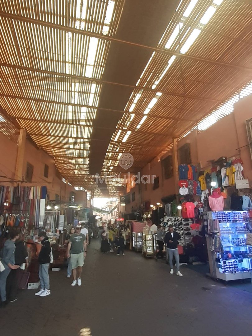 Stunning Riad for Sale: 6 Bedrooms in the Heart of Marrakech - Photo 5