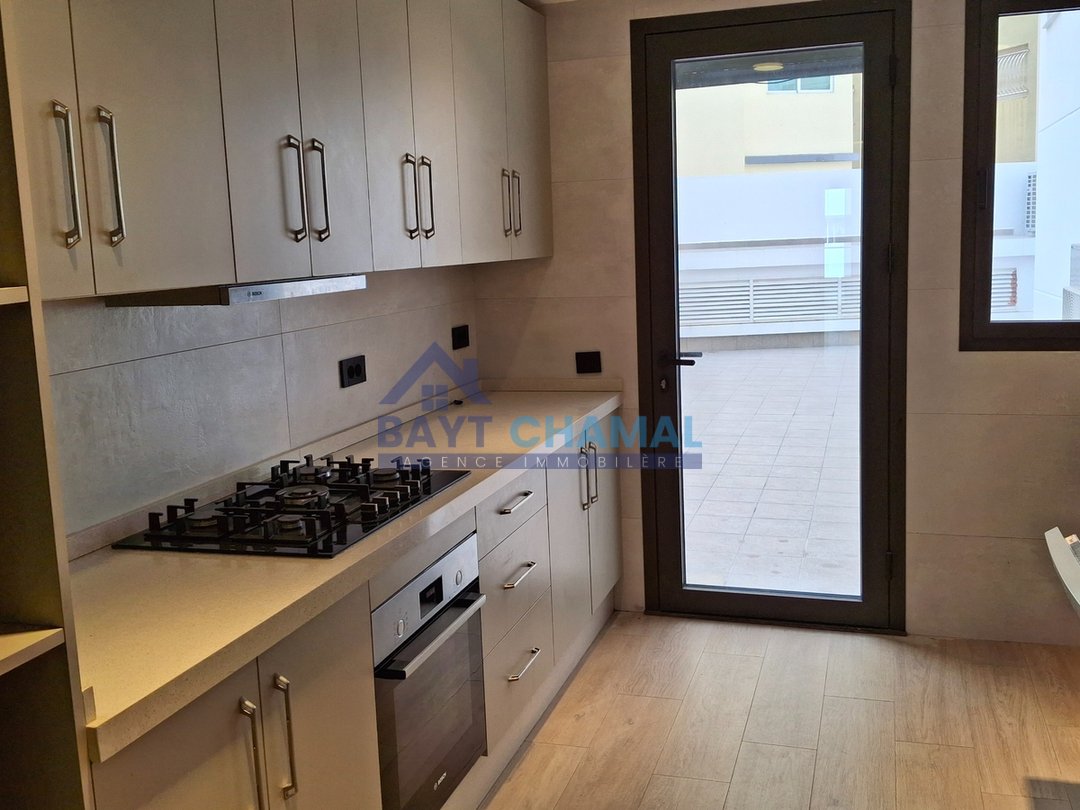 Luxury apartment for rent in Iberia - Photo 8