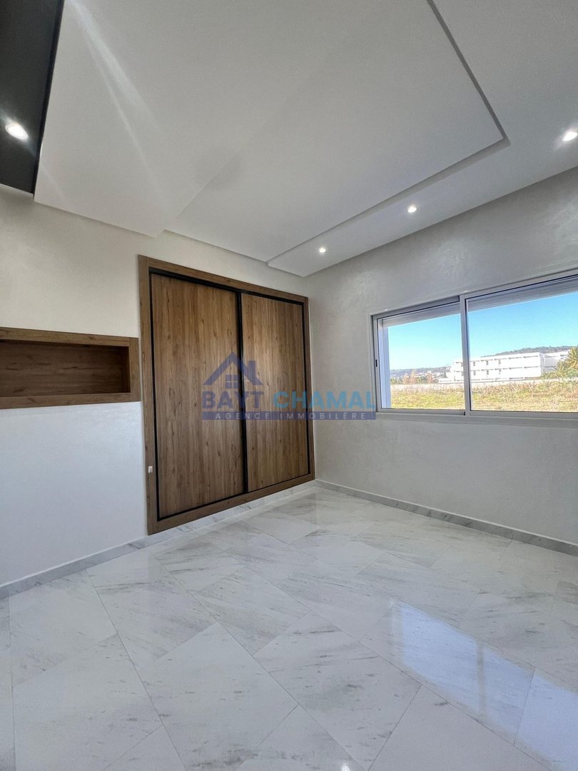 Modern villa for sale in Moujahidine - Photo 6