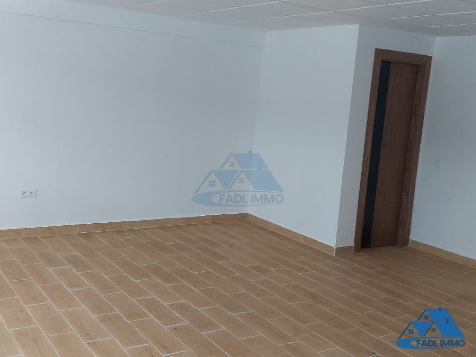 إيجار مكتب واجهة 51م² في الهدادة القنيطرة - Photo 5