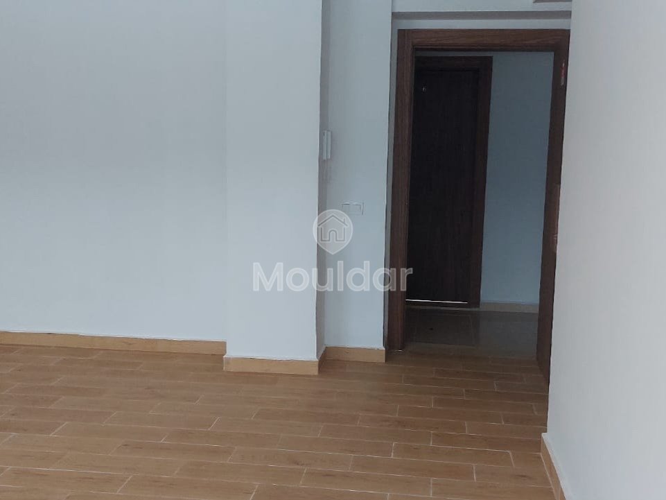 Bureau à louer à Kénitra - El Haddada : 51m², 1er étage - Photo 3