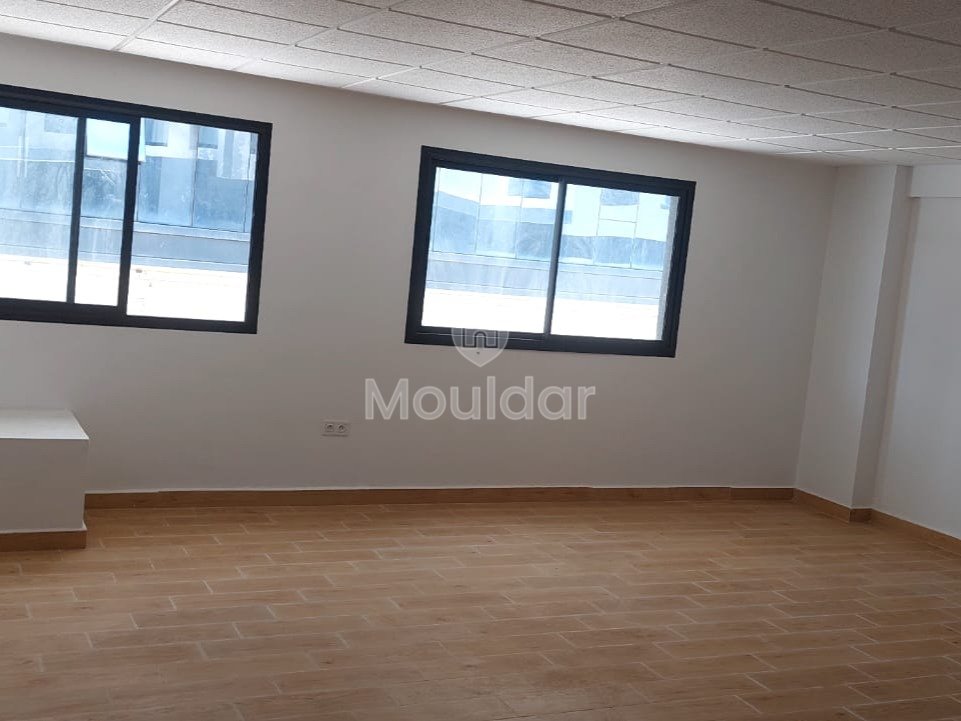 Bureau à louer à Kénitra - El Haddada : 51m², 1er étage - Photo 7