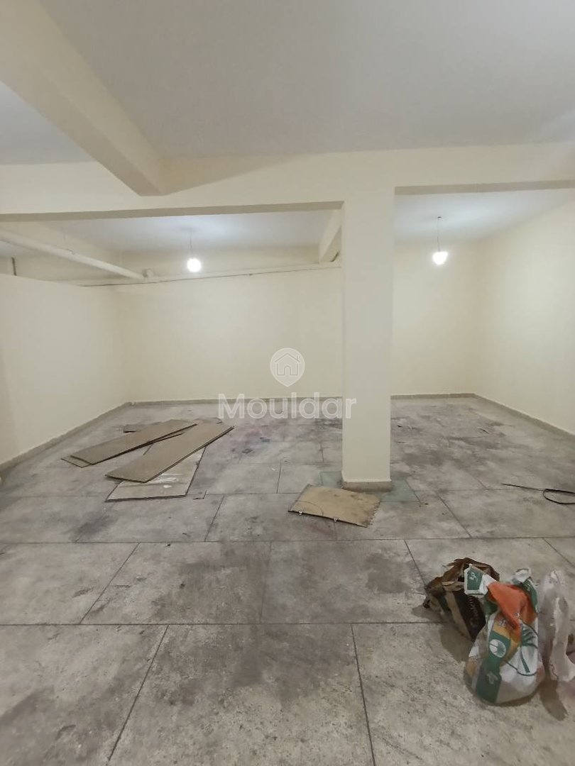 Sidi Maarouf'ta 240 m²'lik ticari depo - Photo 11