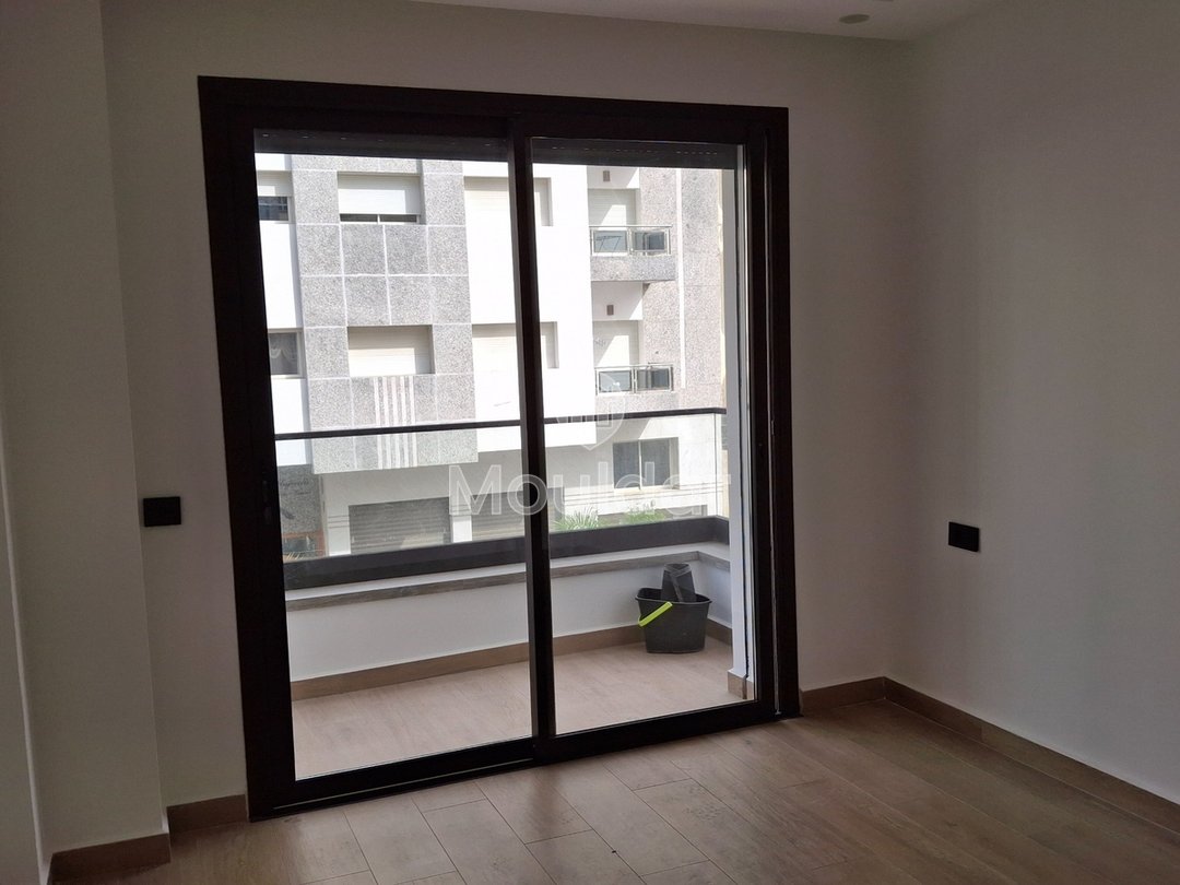 شقة ساحرة 140م² للإيجار في طنجة - إيبيريا - Photo 4