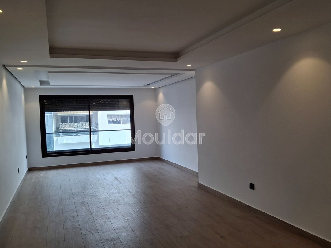 شقة ساحرة 140م² للإيجار في طنجة - إيبيريا - Photo 1