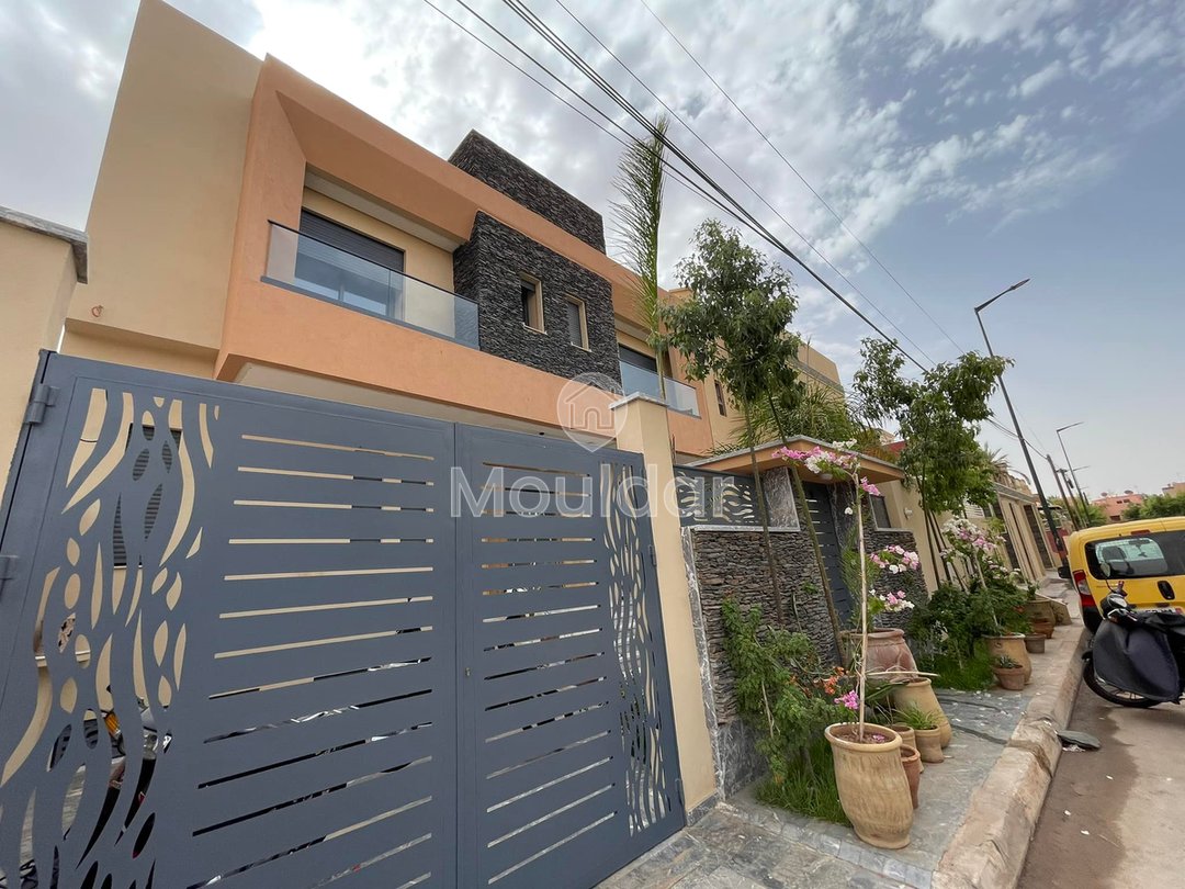 Elegant Villa for Rent in Marrakech: An Unforgettable Stay - Photo 1