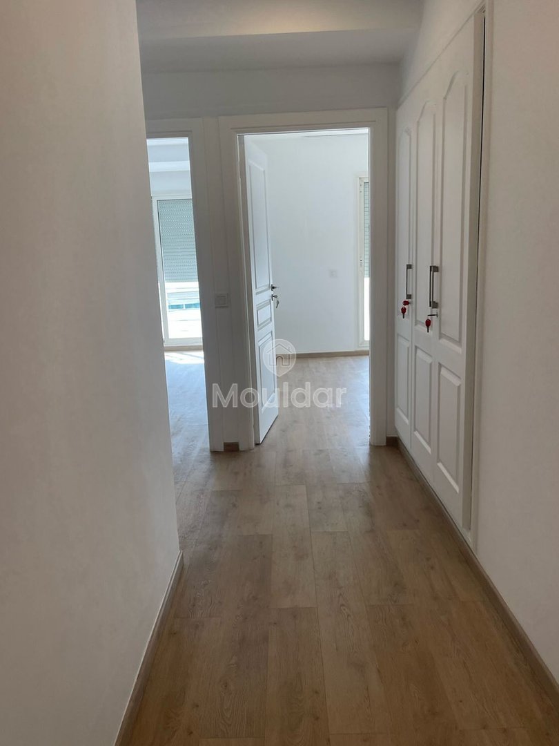 Zu vermieten: Großartiges unmöbliertes Apartment zur Miete in Racine, Casablanca - 160m² - Photo 6