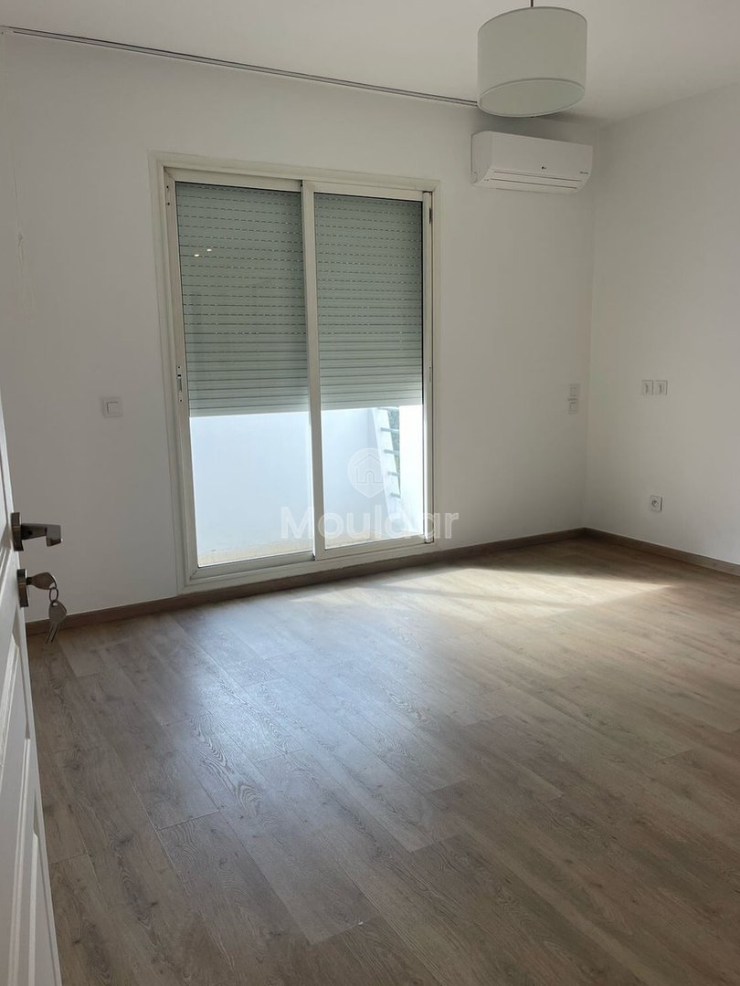 Zu vermieten: Großartiges unmöbliertes Apartment zur Miete in Racine, Casablanca - 160m² - Photo 5