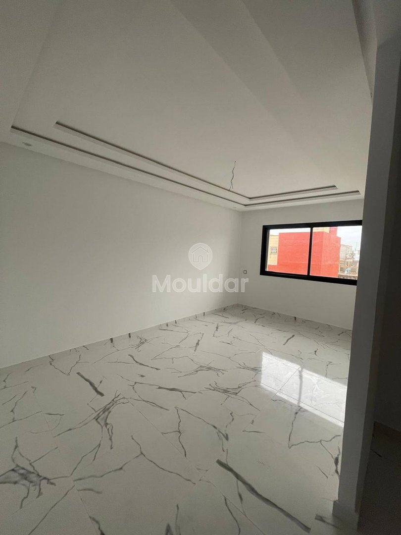 Appartement à Vendre à Dar Bouazza - 3 Chambres, 86m² - Photo 2