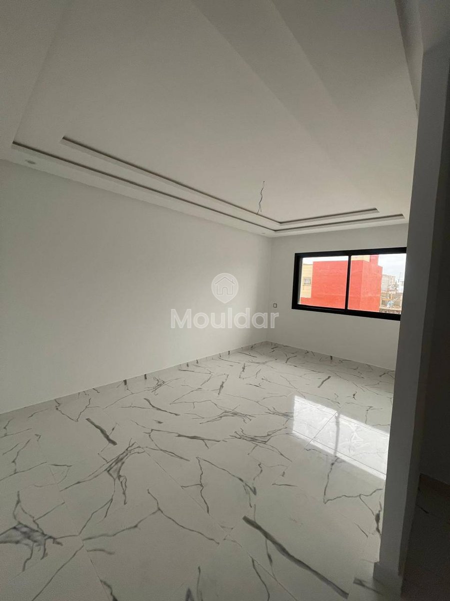 Appartement à Vendre à Dar Bouazza - 3 Chambres, 86m² - Photo 2