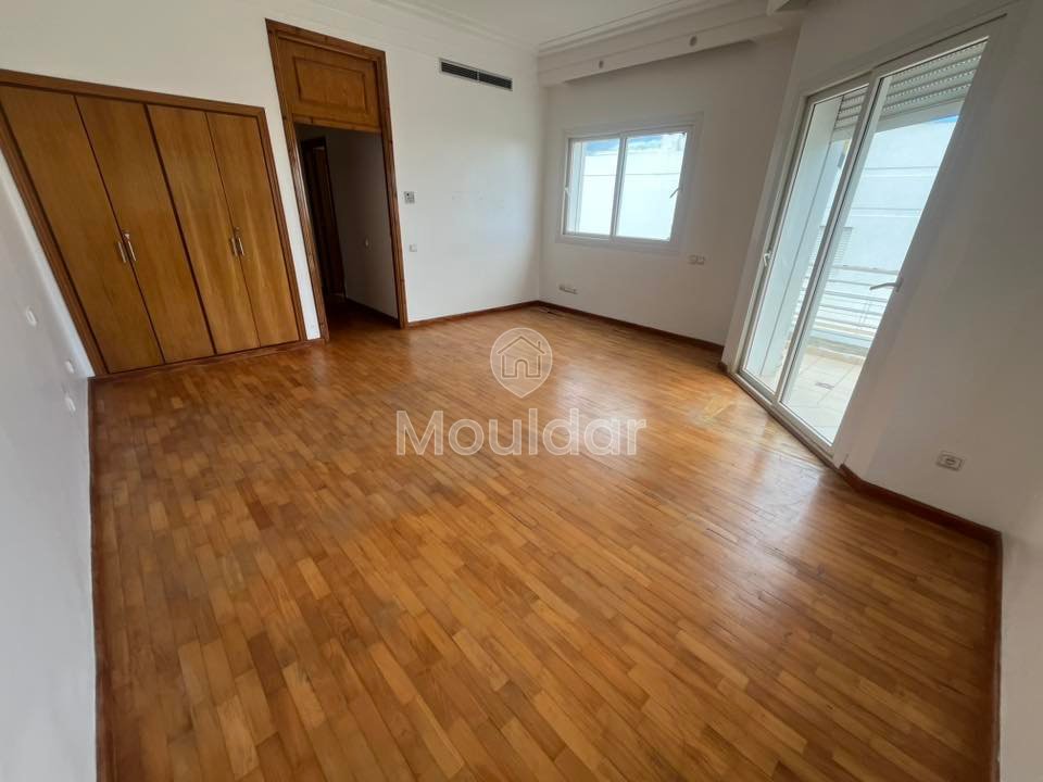 Villa de Rêve à Casablanca : 4 Chambres, 450m² à Vendre - Photo 3