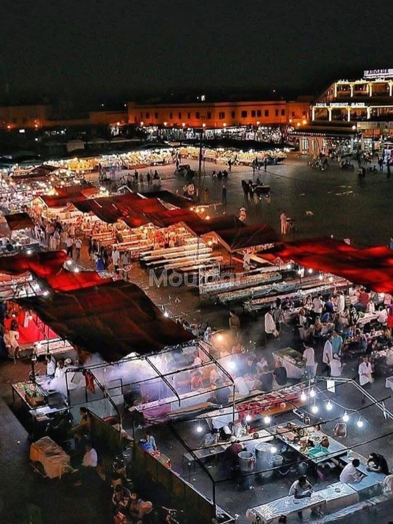 Riad de Excepción en Venta: 6 Habitaciones en El Corazón de Marrakech - Photo 6