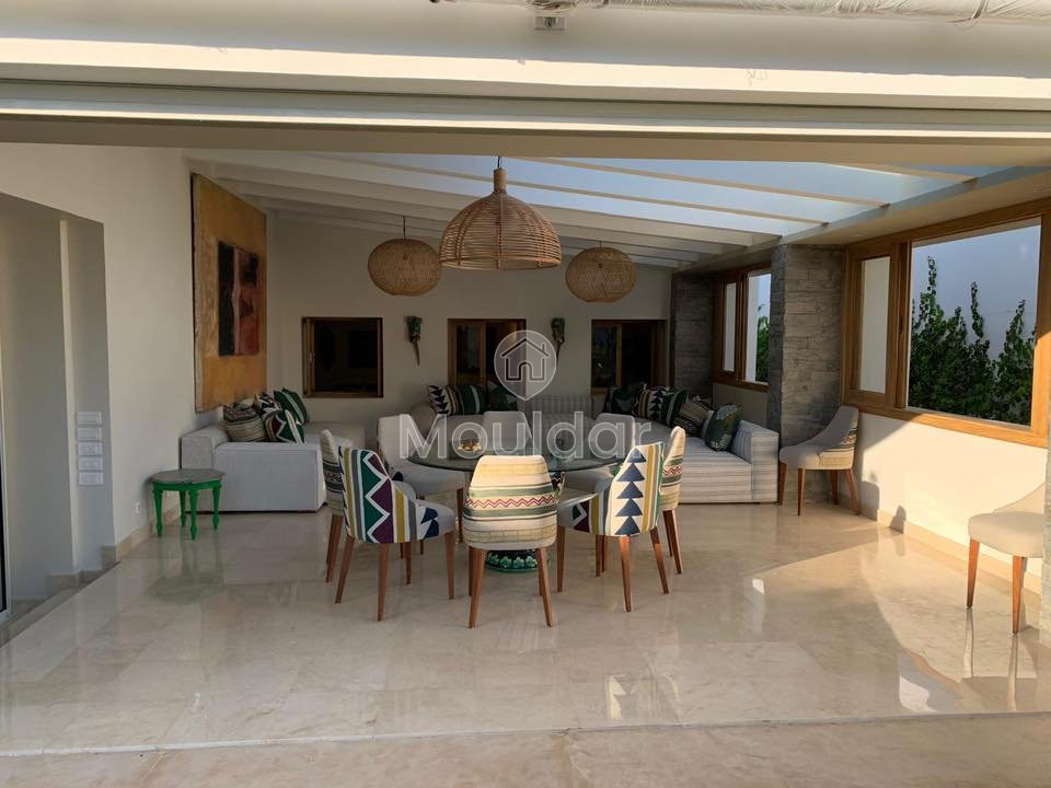 Superbe Villa à Vendre à Casablanca : Luxe et Espace - Photo 1