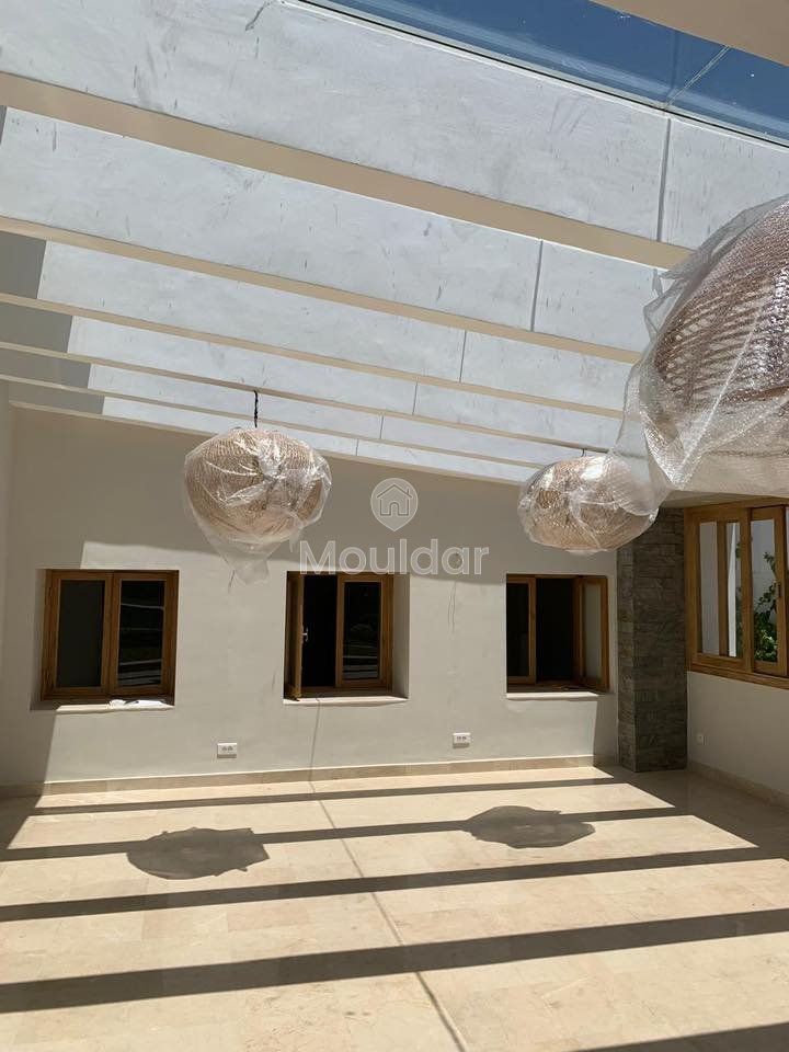 Superbe Villa à Vendre à Casablanca : Luxe et Espace - Photo 9