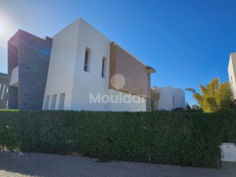 فيلا للإيجار في أغادير: فاخرة وواسعة بمساحة 323م² - Photo 1