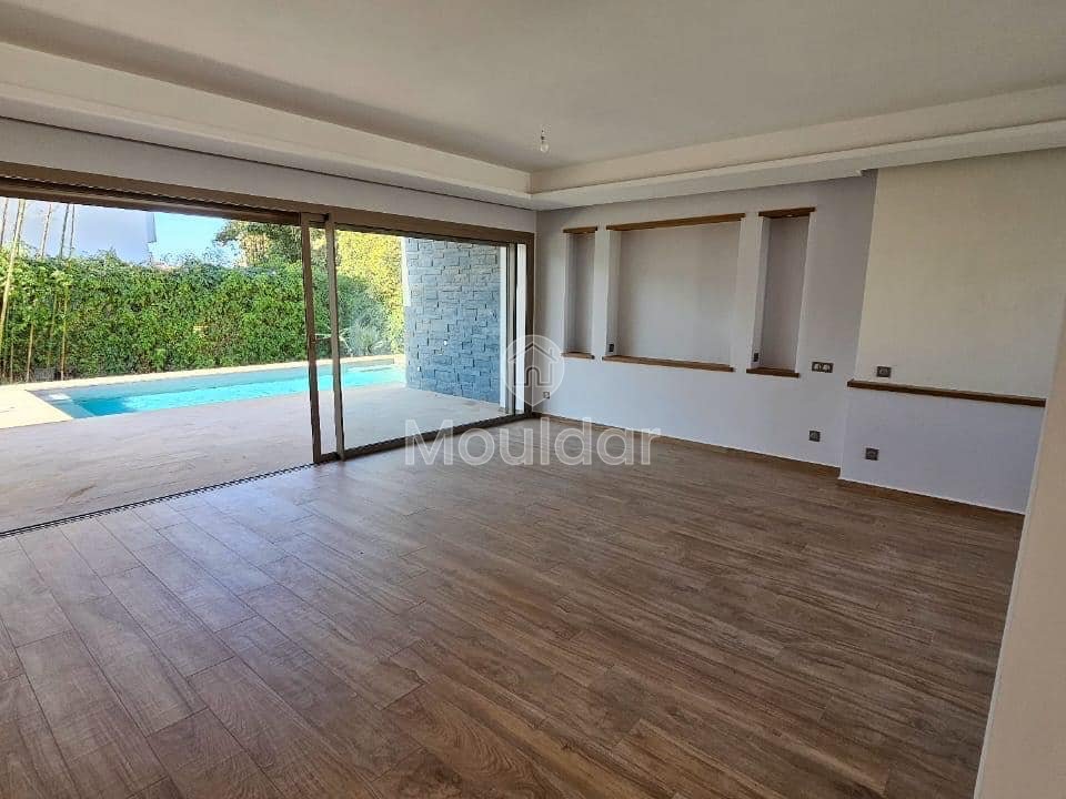 فيلا للإيجار في أغادير: فاخرة وواسعة بمساحة 323م² - Photo 10