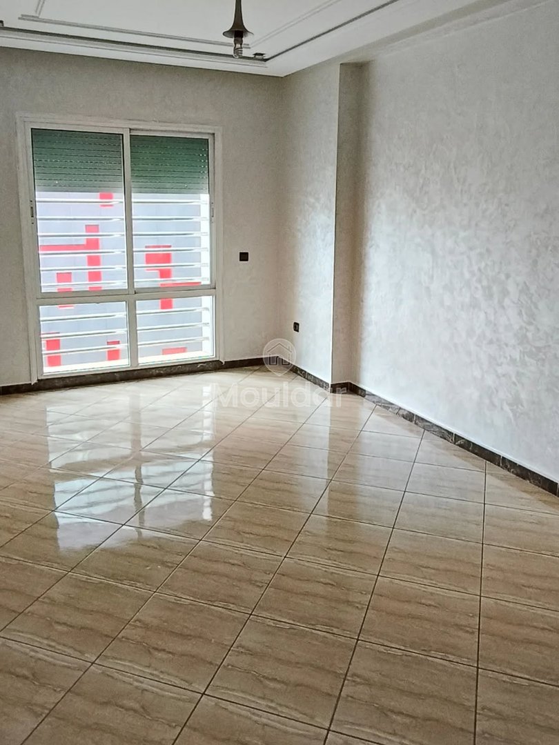 Apartamento en Alquiler: 3 Habitaciones en el Centro de Kénitra - Photo 4