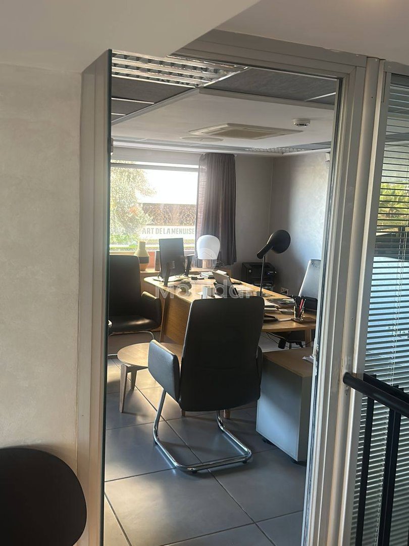 În vânzare: Spațiu comercial ideal în Casablanca-Californie, 382 m² - Photo 7