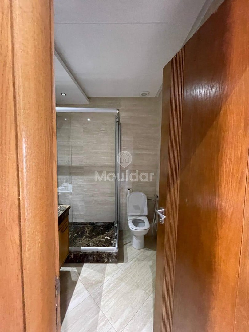 Urocze mieszkanie do wynajęcia w Dar Bouazza - 3 pokoje - Photo 15