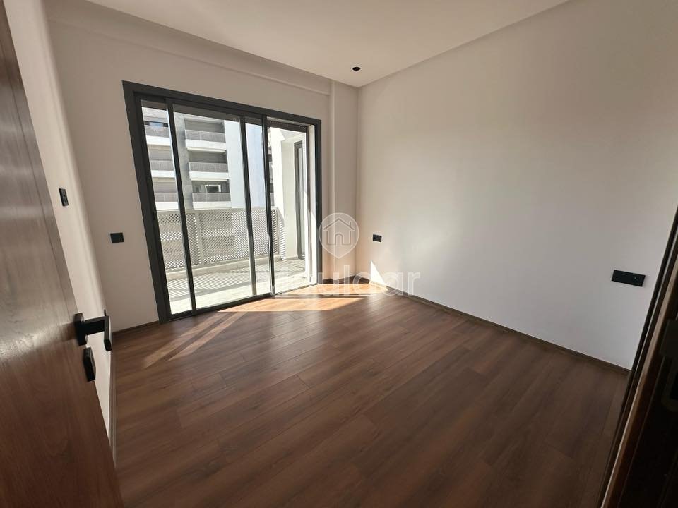 شقة فاخرة 3 غرف للإيجار في مدينة المالية الدار البيضاء - Photo 2