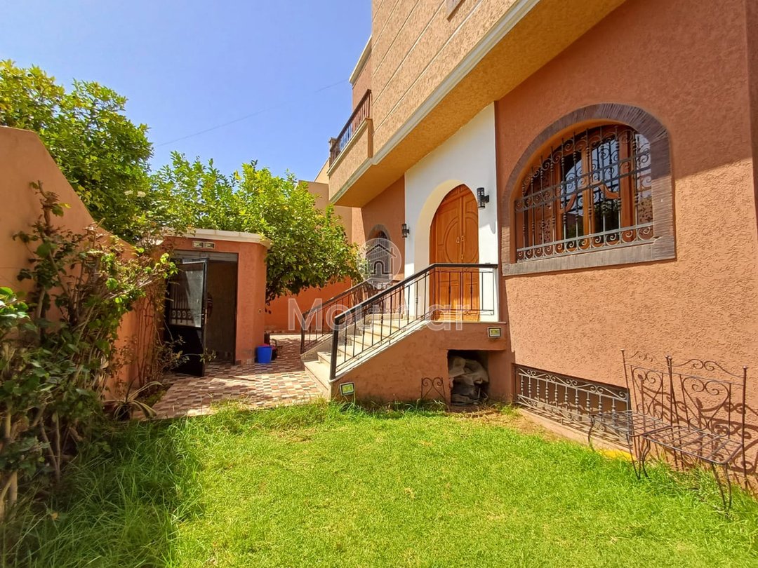 Nadzwyczajna willa w Marrakeszu: luksus i przestrzeń w sercu miasta - Photo 1