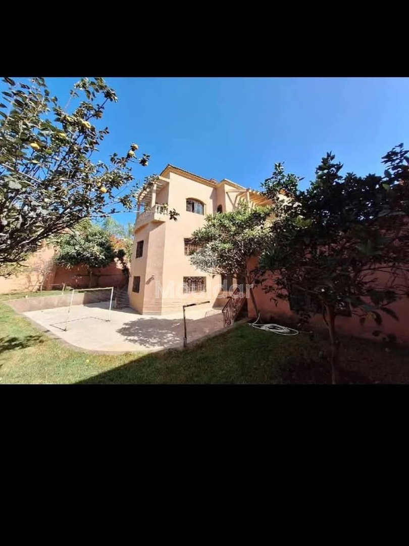 Mohammedia'da Olağanüstü Villa: Satışta Zarafet ve Alan - Photo 1