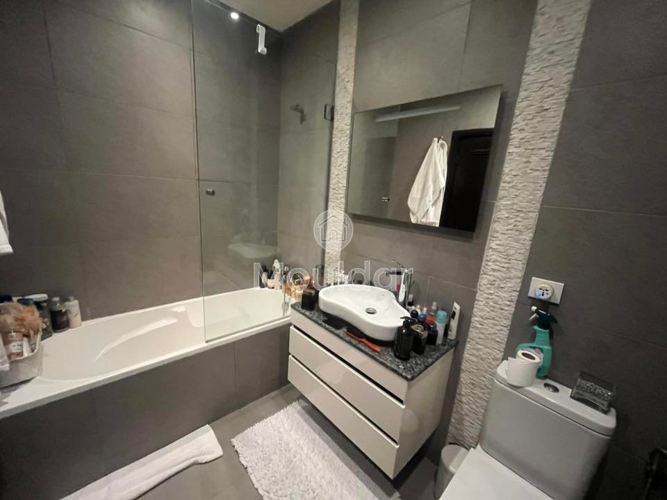 Casablanca'da Val Fleury semtinde tamamen yenilenmiş muhteşem daire. Mülkün Özellikleri - Photo 12