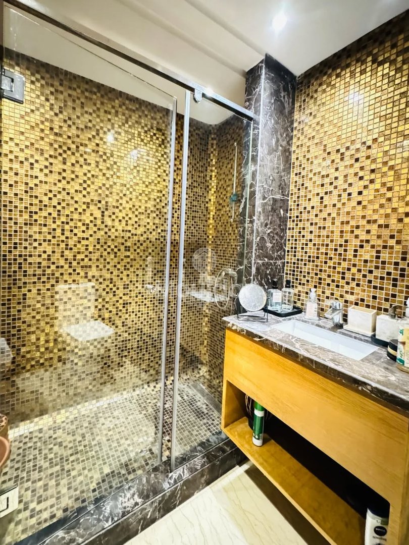 Wohnung mit 3 Schlafzimmern zur Miete in Casablanca - Val Fleuri - Photo 20