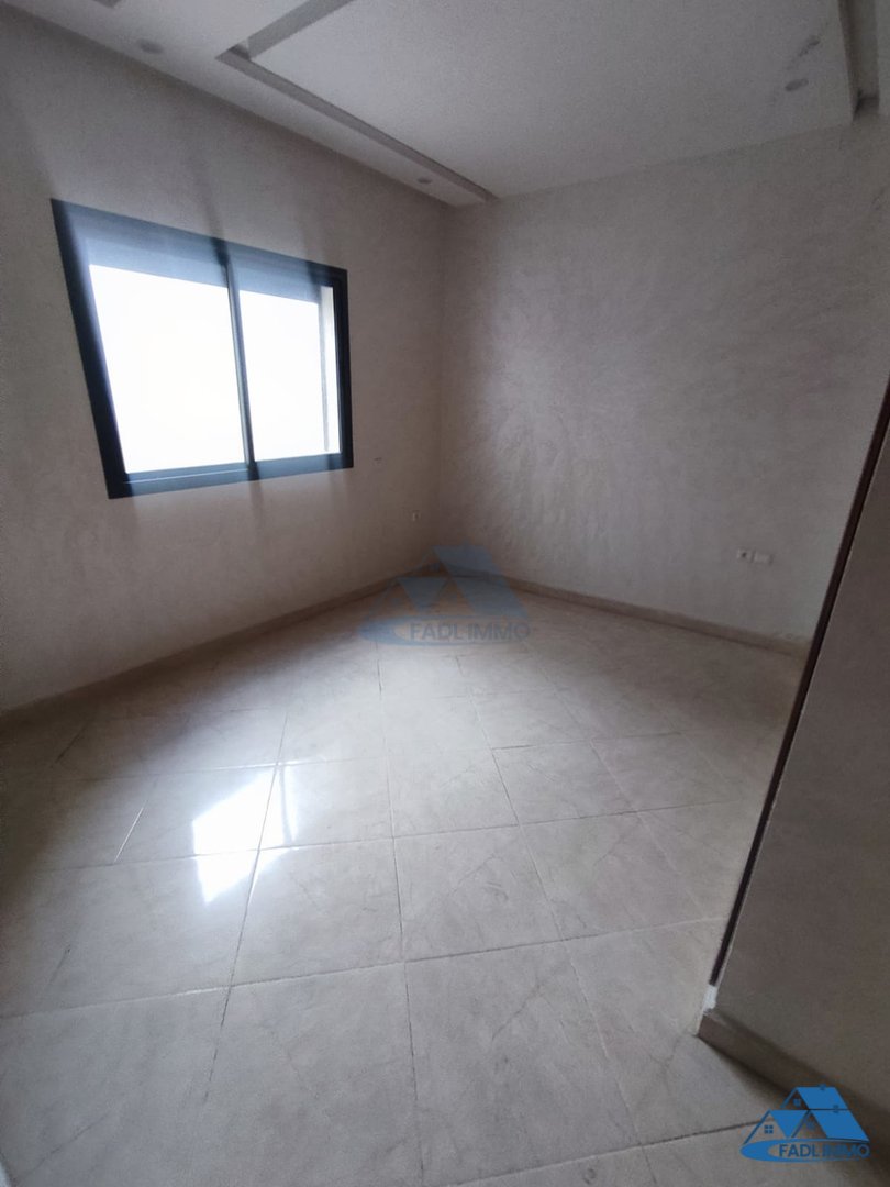 Sale of a spacious new apartment in Mimosas, Kenitra - Photo 1