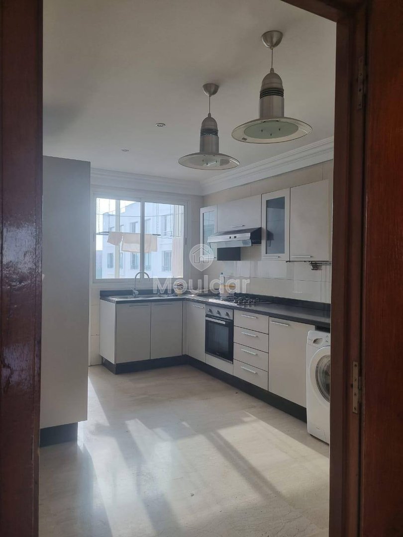 Te koop: Ruime 2-kamerappartement in Casablanca - Photo 14