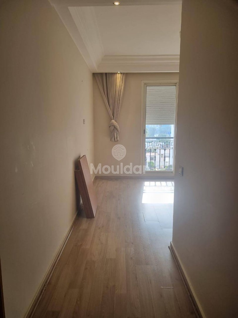 Te koop: Ruime 2-kamerappartement in Casablanca - Photo 6