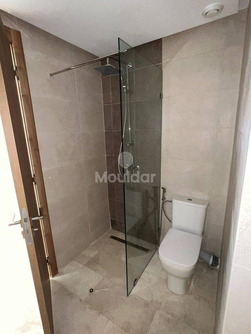 Spacious Apartment in Dar Bouazza: Experience Comfort - Photo 15