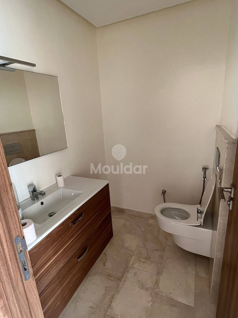 Spacious Apartment in Dar Bouazza: Experience Comfort - Photo 16