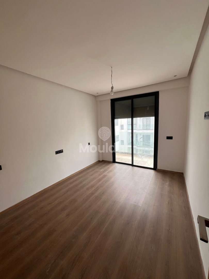 De închiriat: Apartament cu 2 camere în Agadir - Founty, etajul 4 - Photo 3
